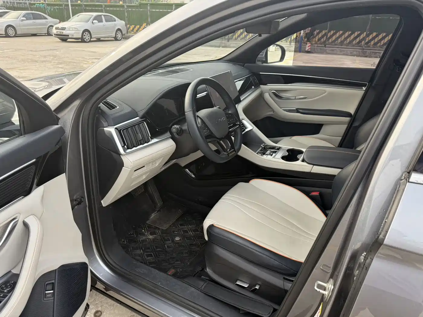 BYD Song PLUS PHEV 2023 Champion Edition EV 520KM Premium фото 11