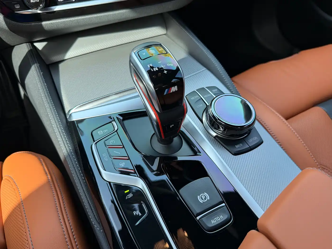 BMW M5 2018 M5 фото 12