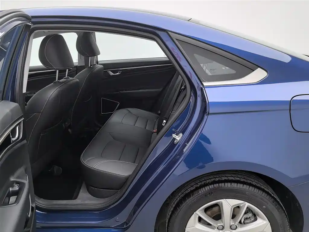 GEELY AUTOMOBILE EMGRAND GL