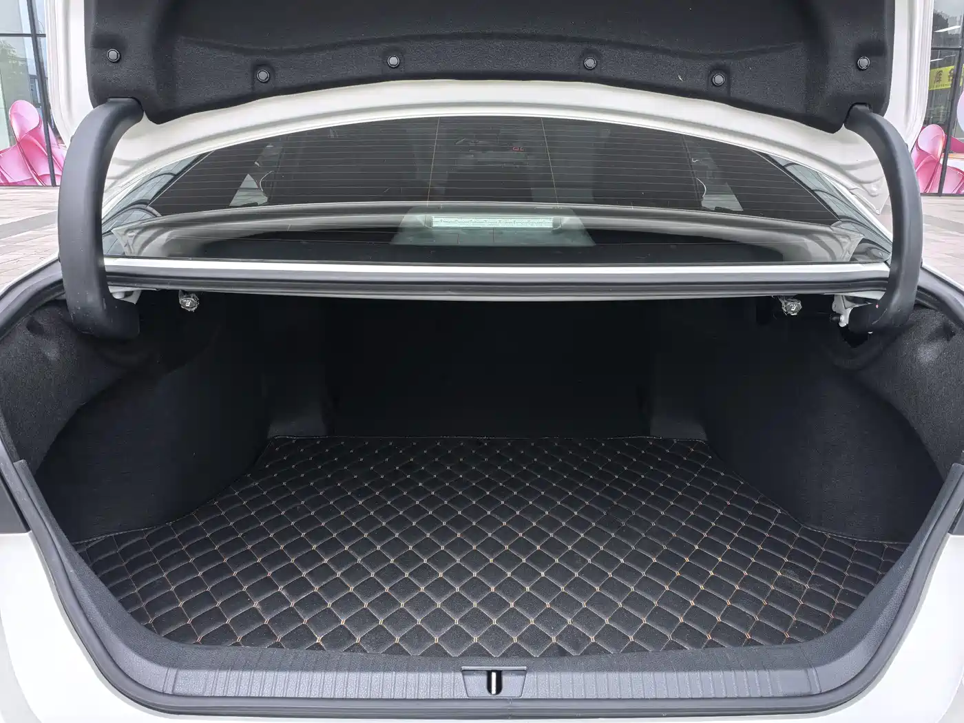 Toyota Avalon 2019 2.0L XLE Premium Edition (China VI) фото 21