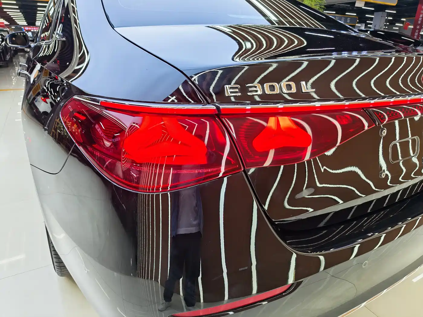 Mercedes-Benz E-Class 2024 E 300 L Fashion фото 11