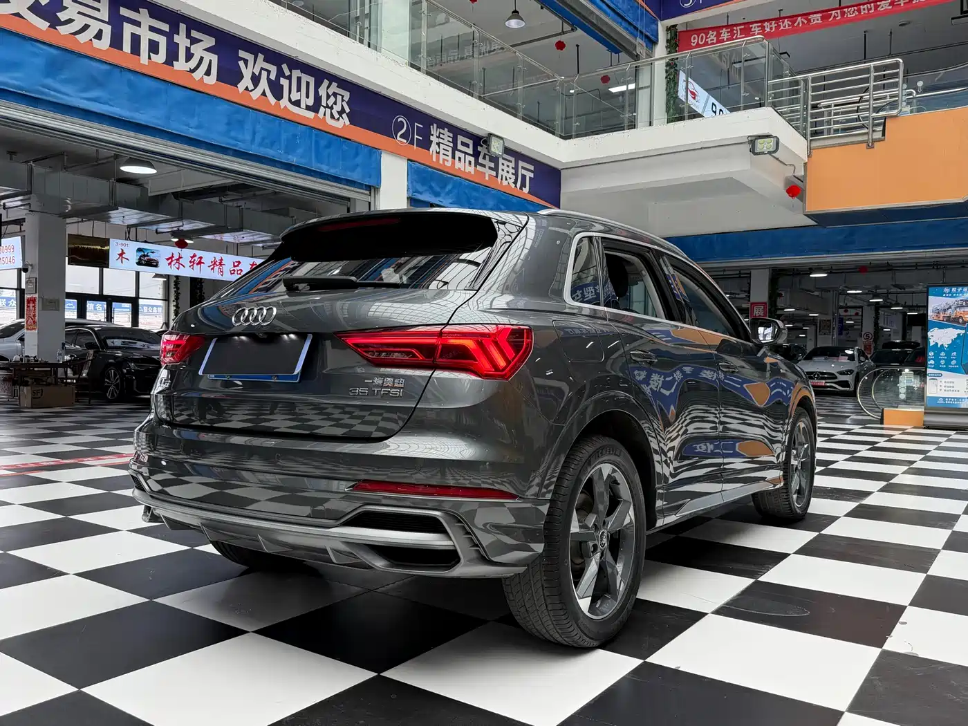 Audi Q3 2022 35 TFSI Fashion Dynamic фото 16