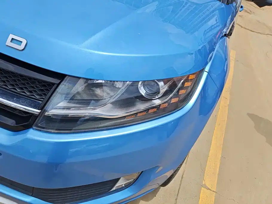 Landwind X7 2017 2015 2.0T Panoramic Flagship Edition