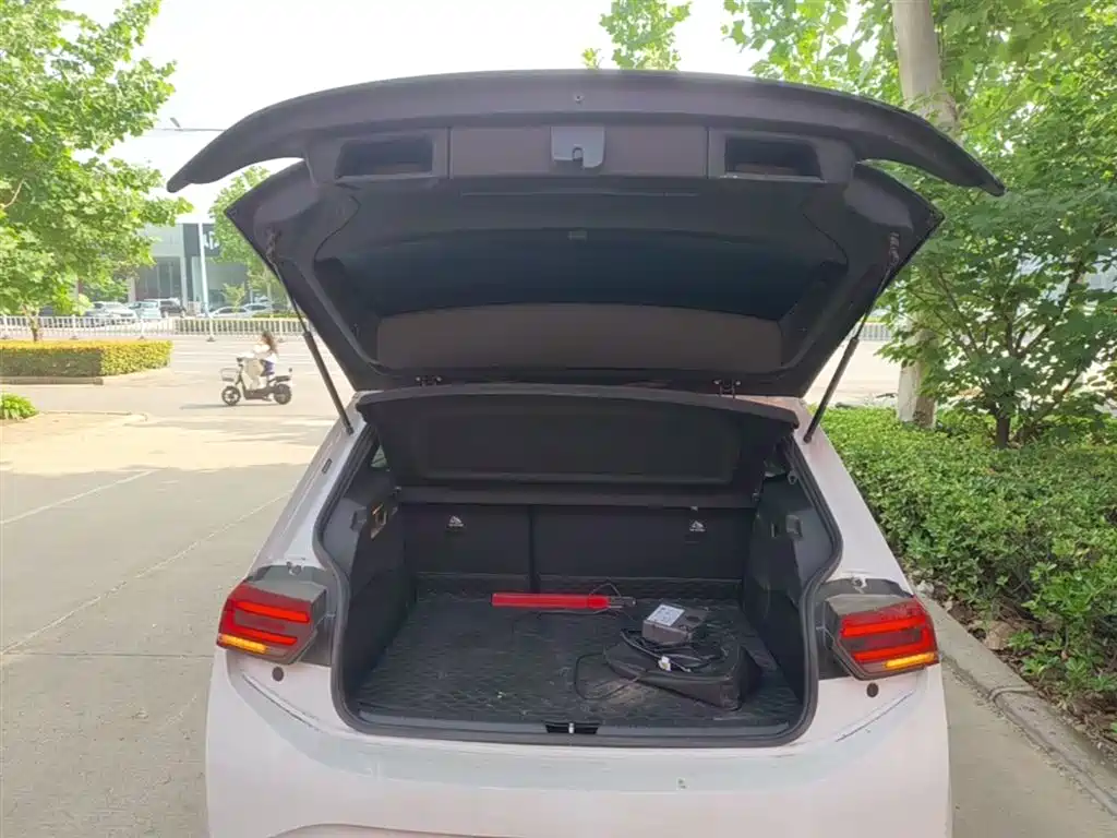 Volkswagen ID.3 2023 Upgraded Pure Intelligence Edition фото 19