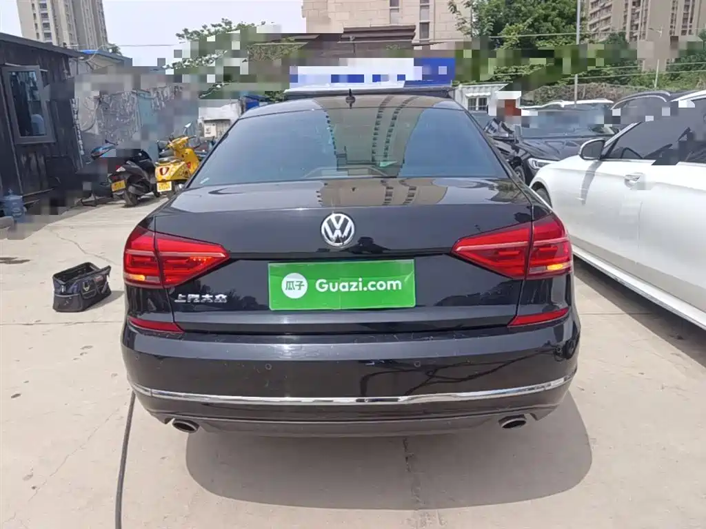 Volkswagen Passat 2017 330TSI DSG Prestige фото 6