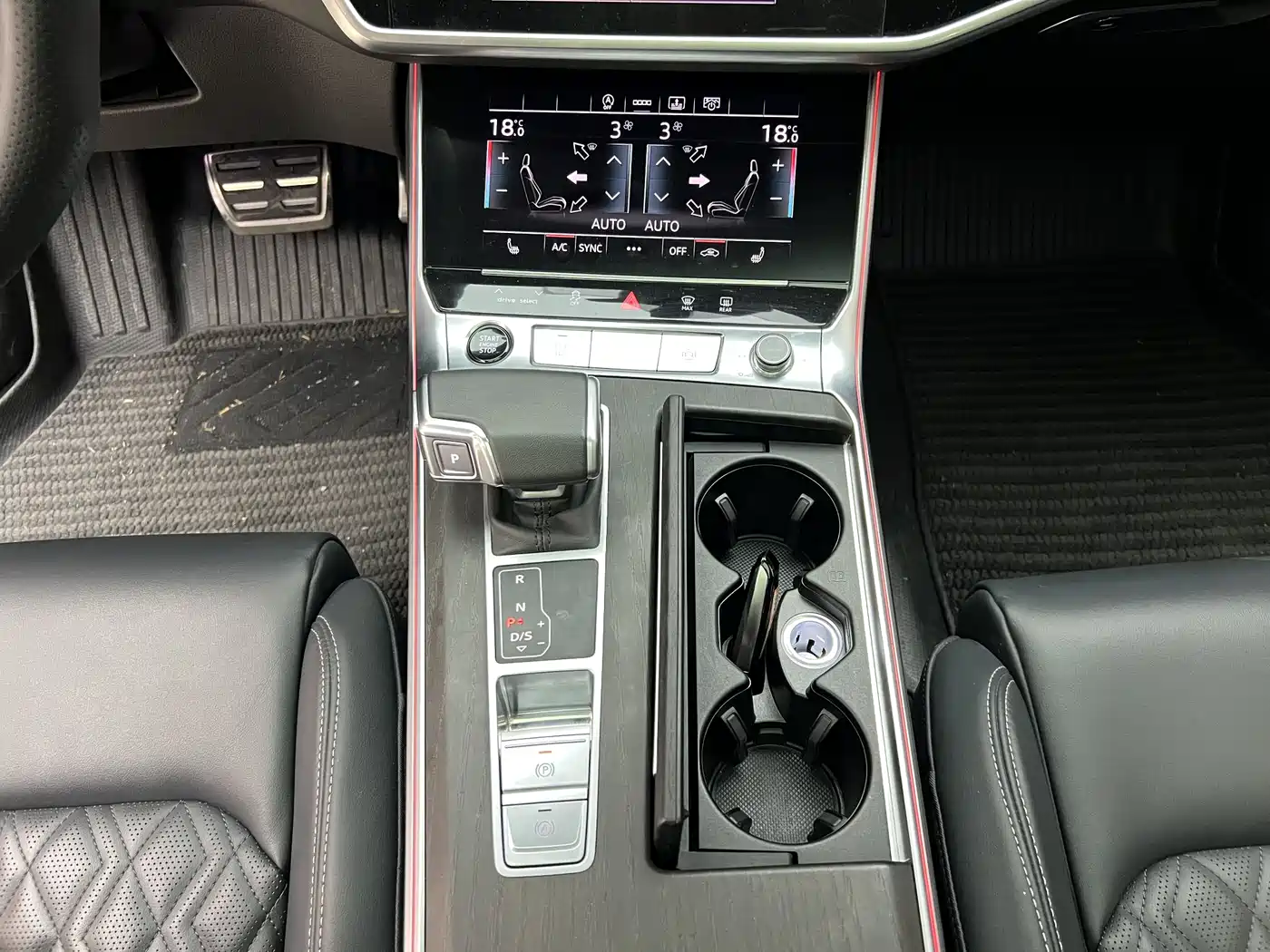 Audi A6L 2025 45 TFSI quattro Premium Sport + Exclusive Package фото 5