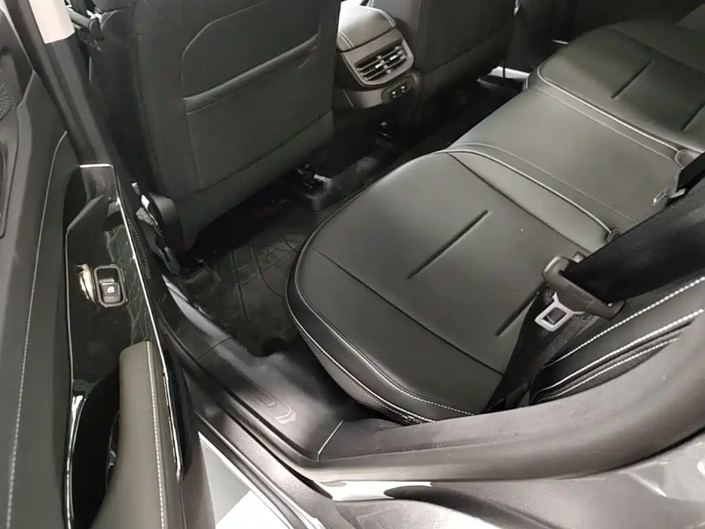 Haval H6 2024 Model 1.5T 2WD Classic Edition фото 17