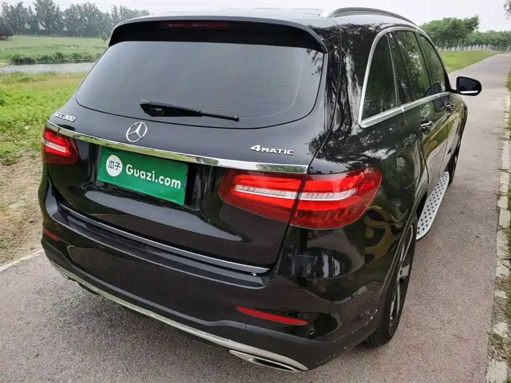 Mercedes-Benz GLC 2018 GLC 260 4MATIC Luxury фото 7