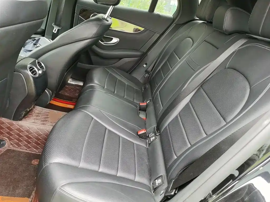 Mercedes-Benz GLC 2018 GLC 260 4MATIC Luxury фото 17