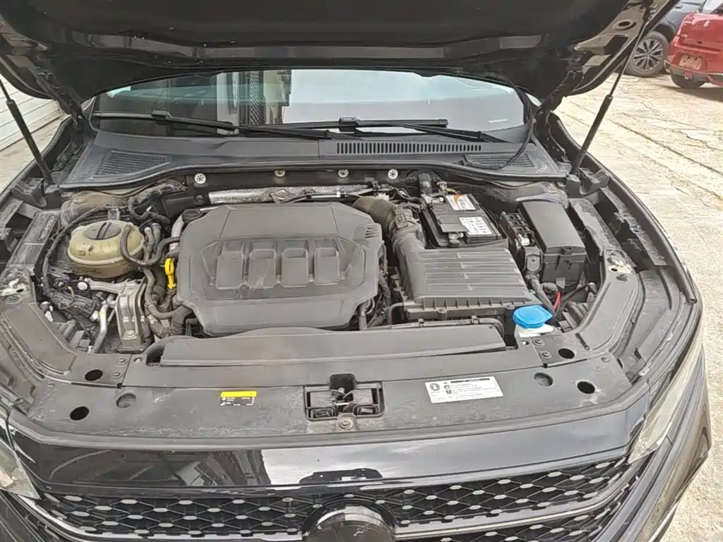 Volkswagen Passat 2022 330TSI Starlight Elite Edition фото 20