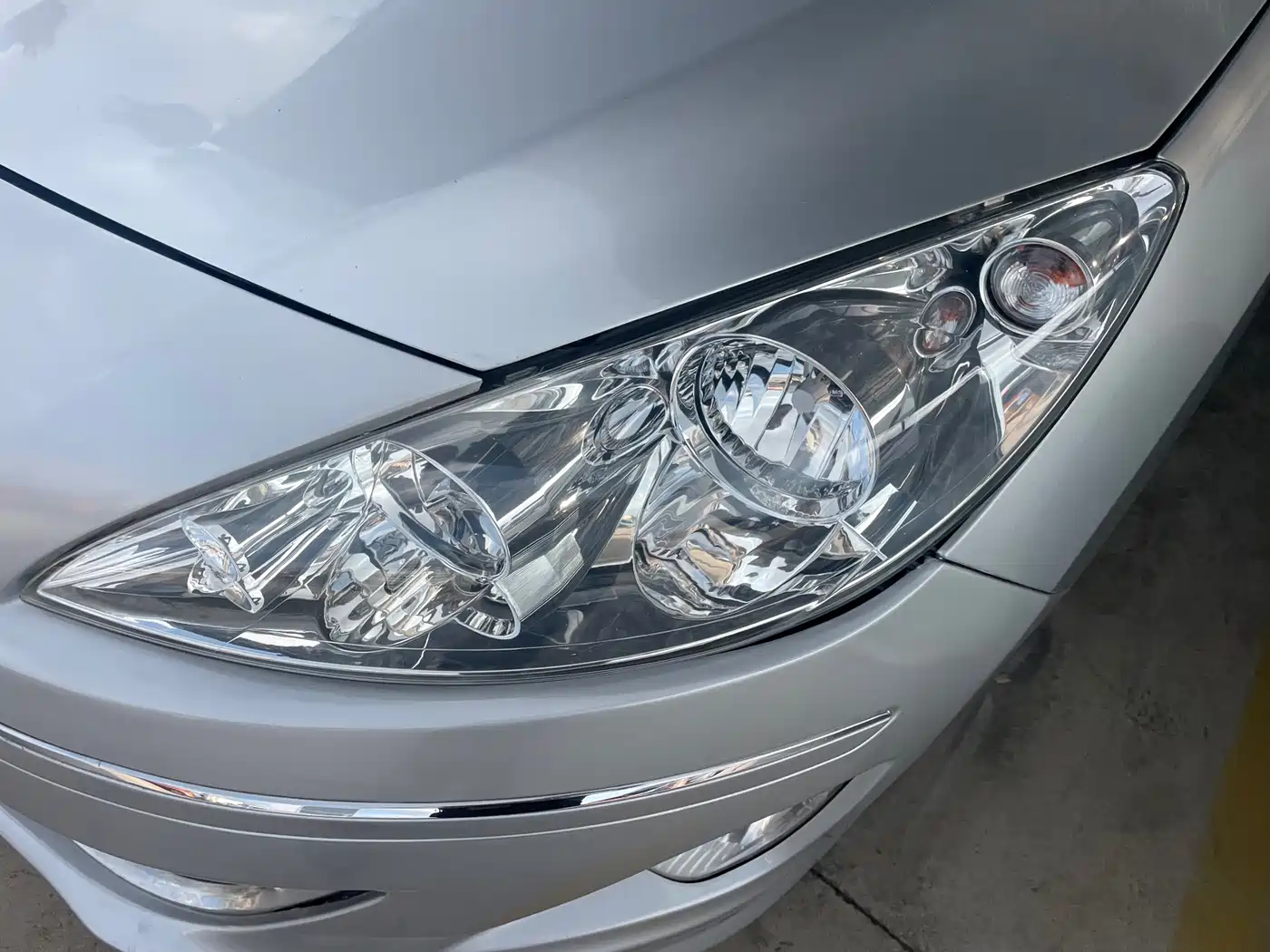 Peugeot 408 2013 2013 2.0L Automatic Premium
