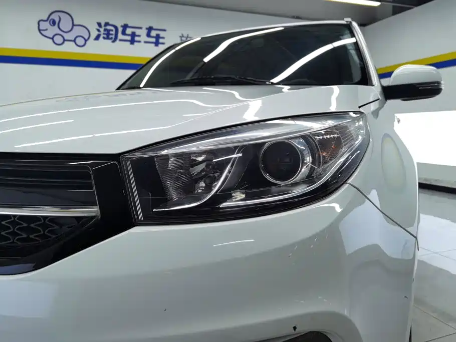 Chery Tiggo 3 2018 2016 1.6L CVT Smart Edition