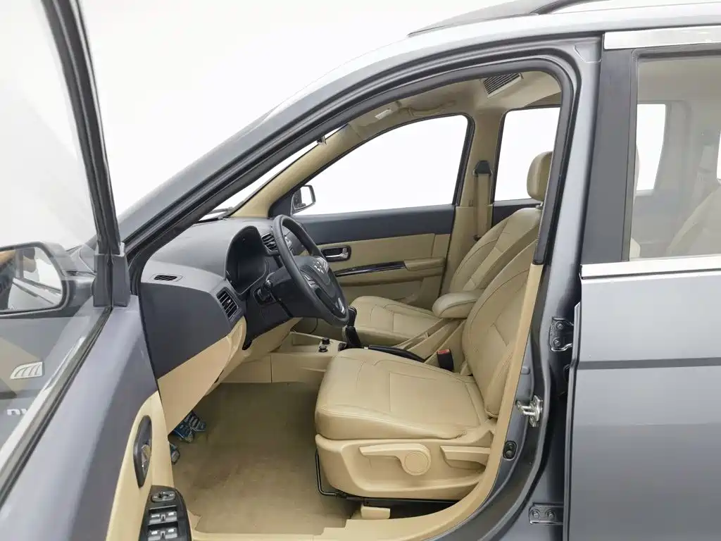 Wuling Motors Wuling Hongguang 2013 2013 1.5L S Comfort