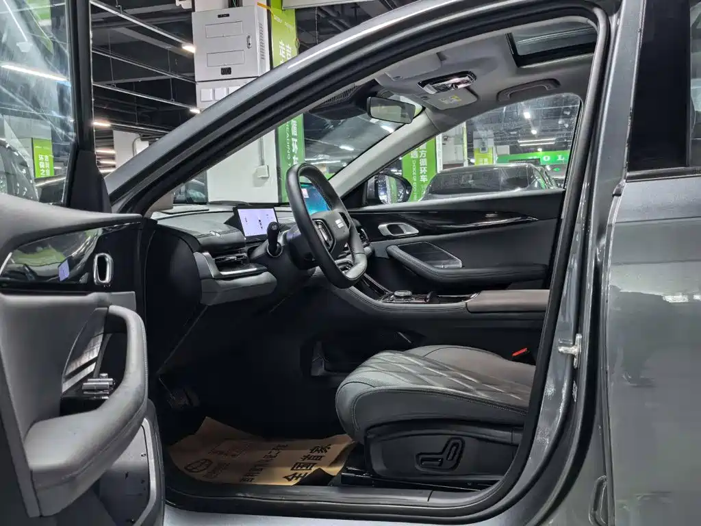 Geely Galaxy Galaxy A7 2025 2025 EM-i 150km Explorer+ Edition