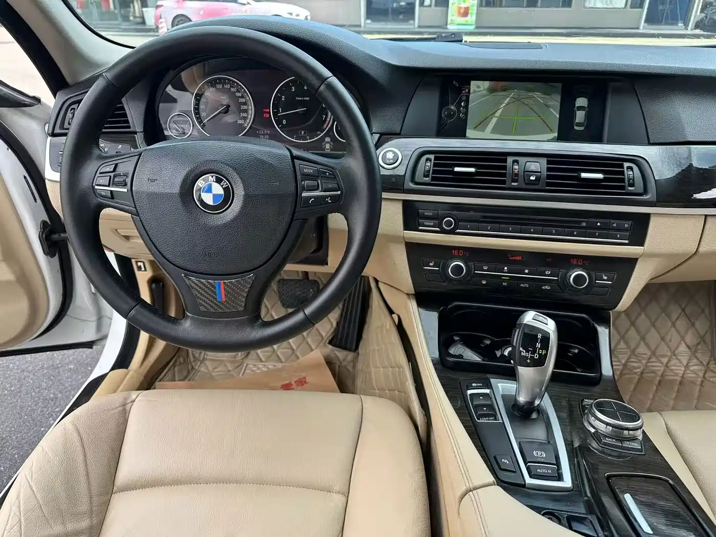 Фото 12 - BMW 5 Series