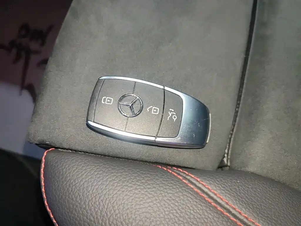 MERCEDES-BENZ CLA (IMPORT)