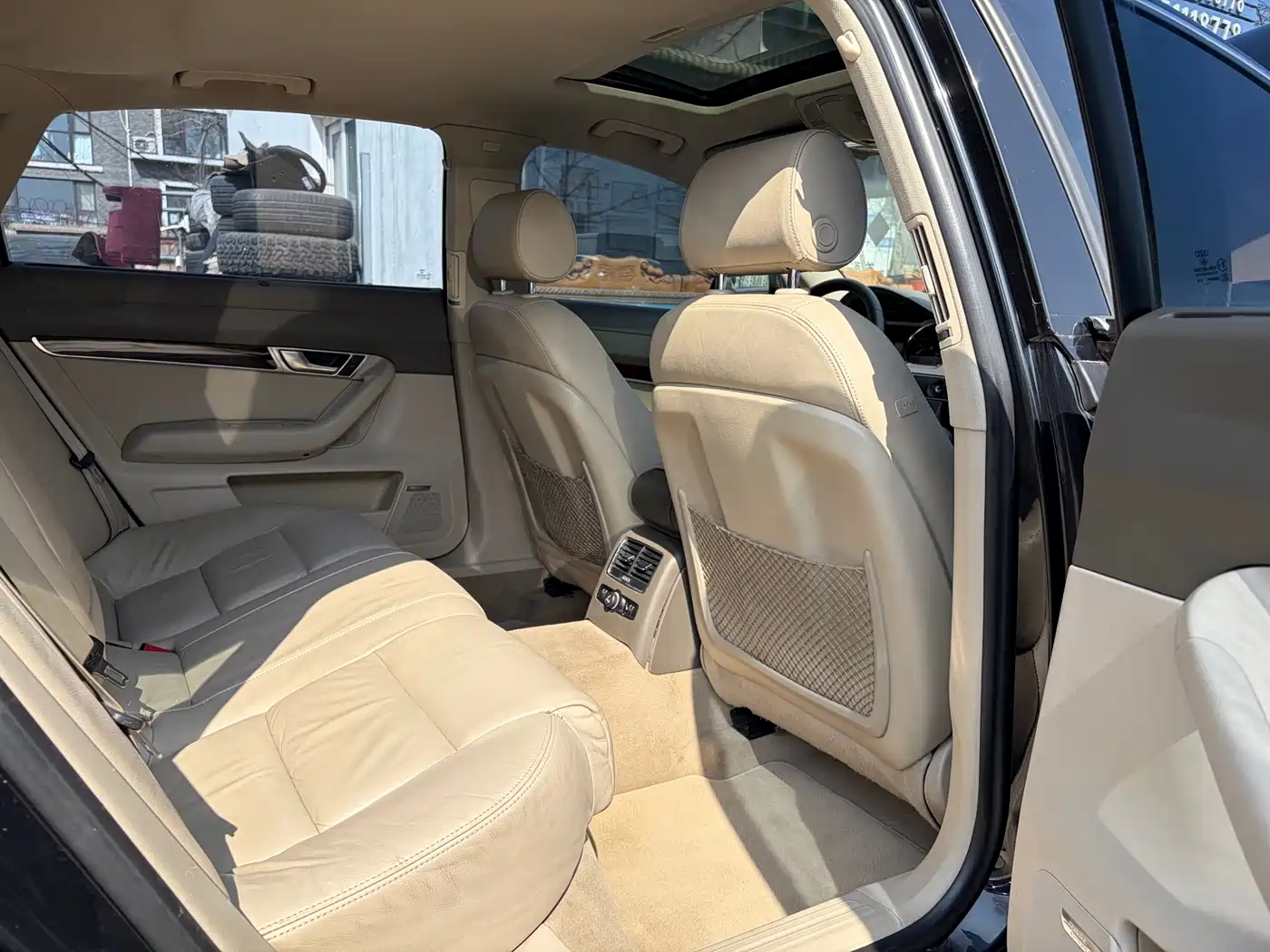 Audi A6L 2011 Model 2.4L Luxury фото 20