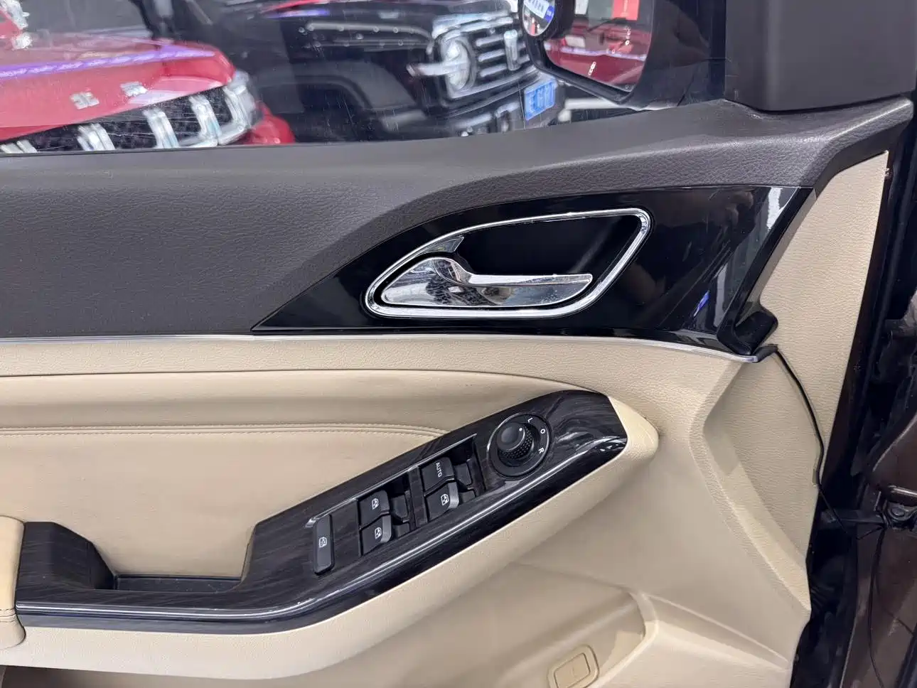 Baojun 730 2014 2014 1.5L Manual Comfort 7-seater