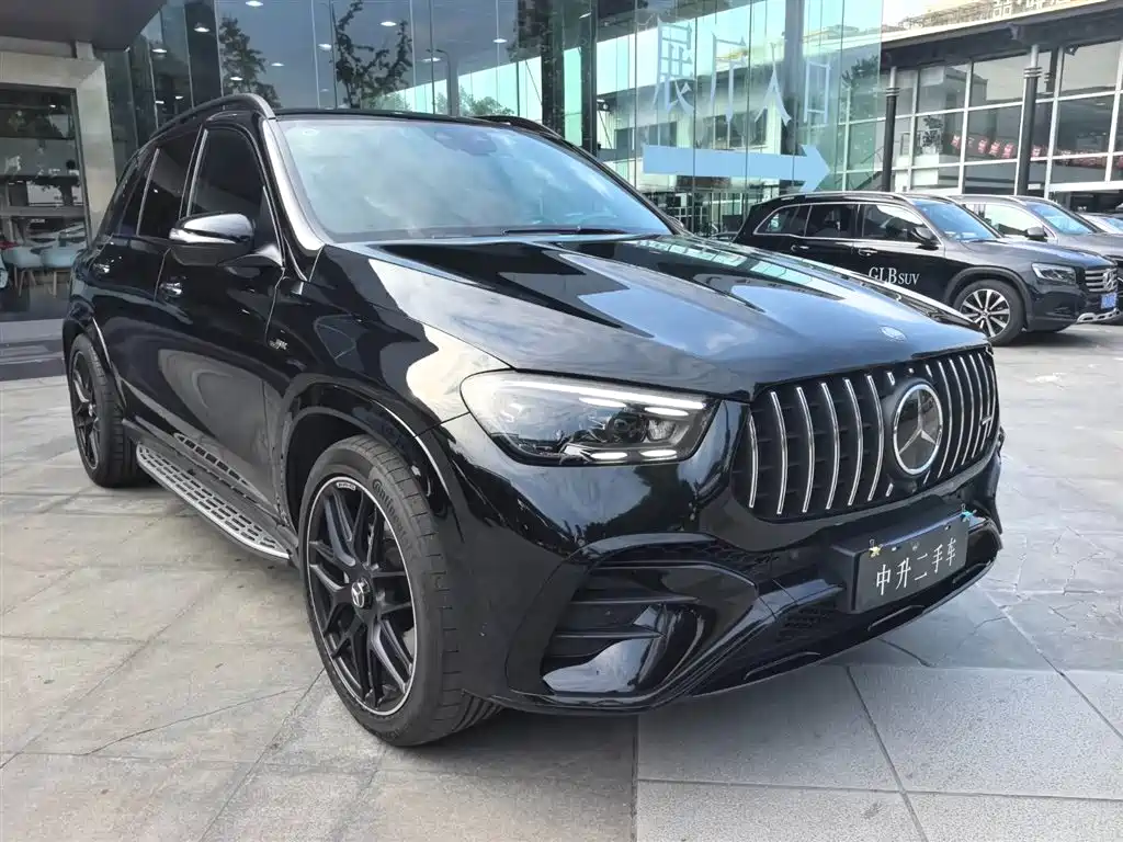 Mercedes-Benz GLE AMG 2025 AMG GLE 53 4MATIC+ фото 3
