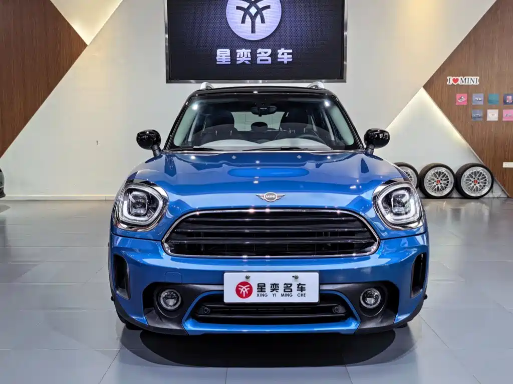 Photo 2 - MINI COUNTRYMAN