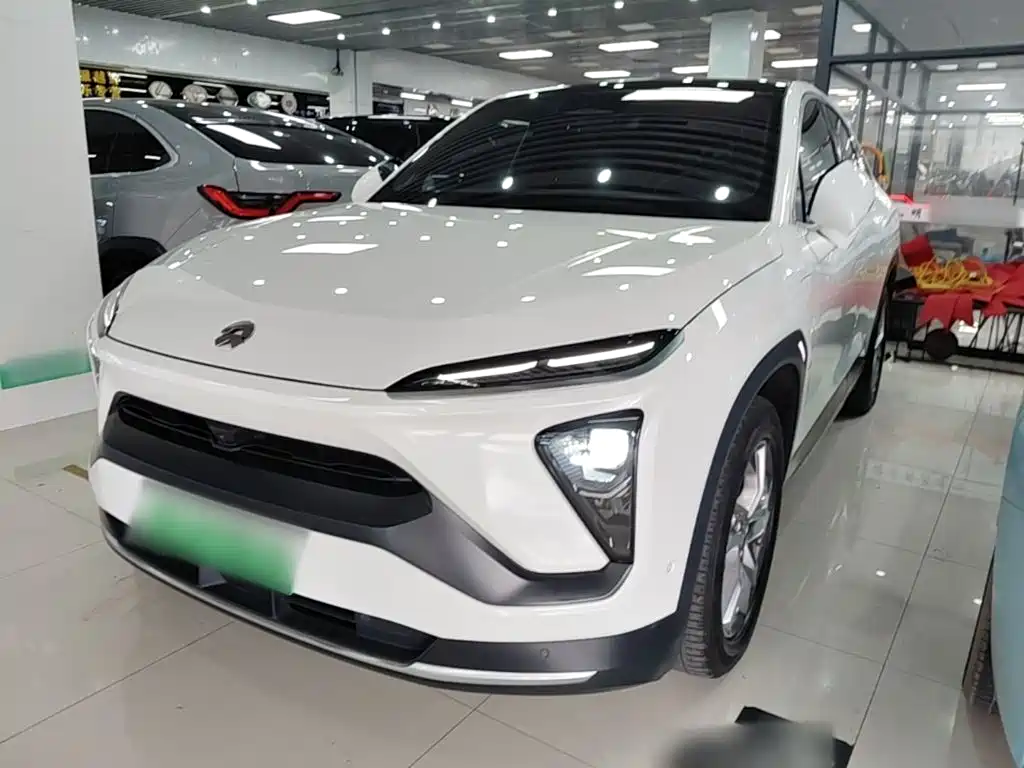 Фото 2 - NIO EC6