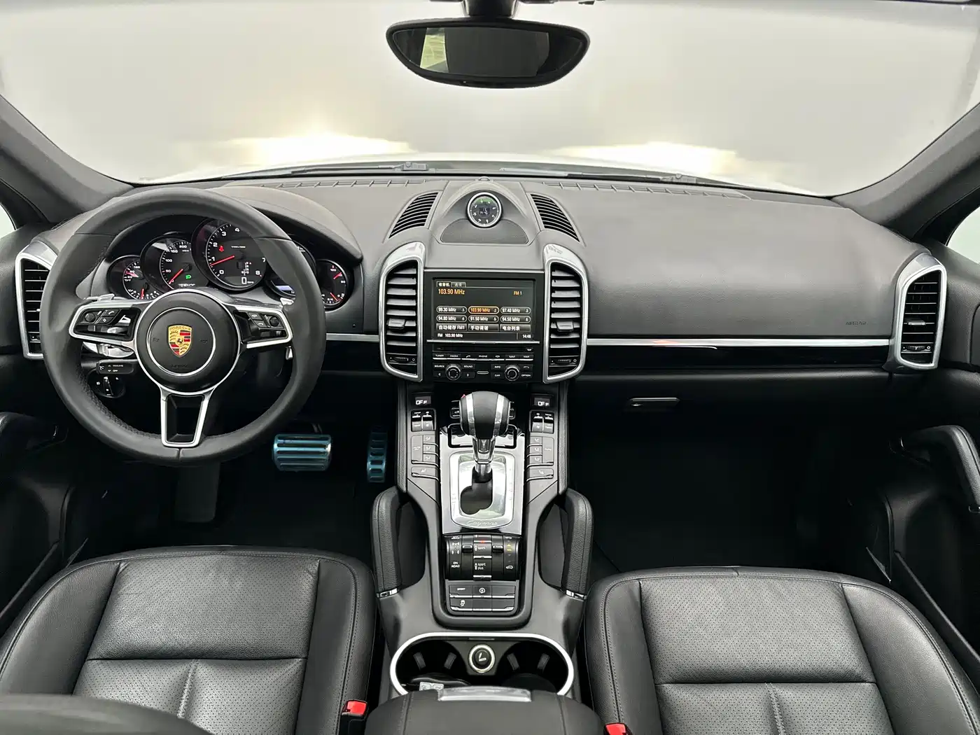 Porsche Cayenne 2015 Cayenne 3.0T фото 36