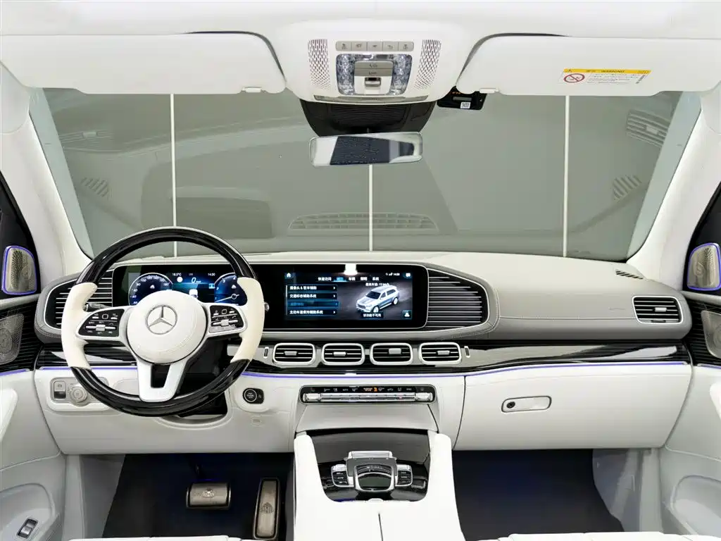 Mercedes-Benz Maybach GLS 2022 GLS 600 4MATIC Etiquette Edition фото 16