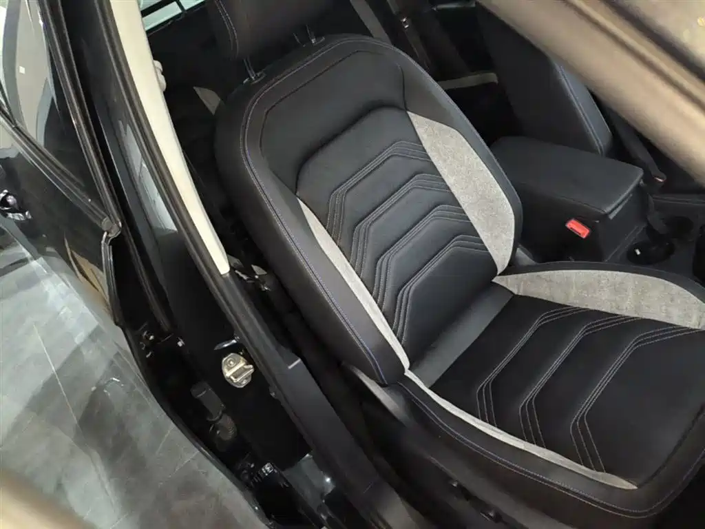 Volkswagen Tayron GTE Plug-in Hybrid 2020 Model 1.4T Luxury фото 25