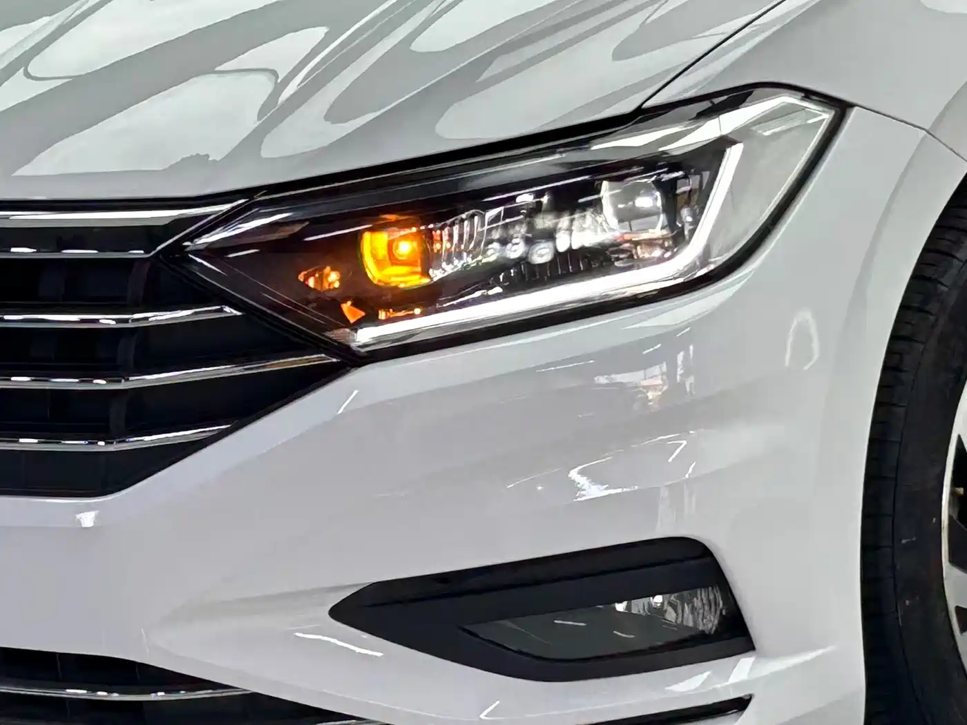 Volkswagen Sagitar 2021 280TSI DSG Surpassing Edition фото 7