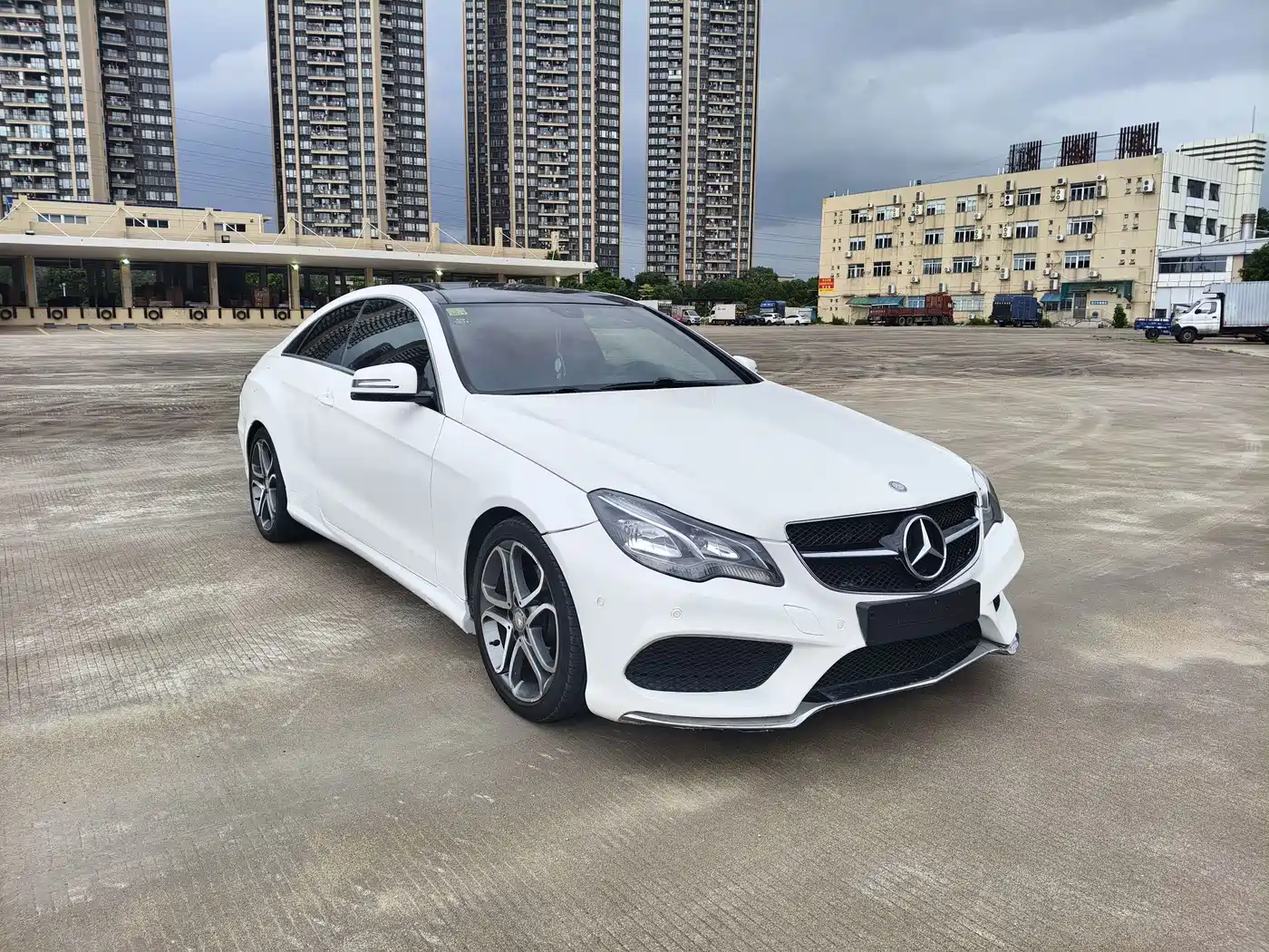 Mercedes-Benz E-Class (Import) 2014 E 200 Coupe фото 3