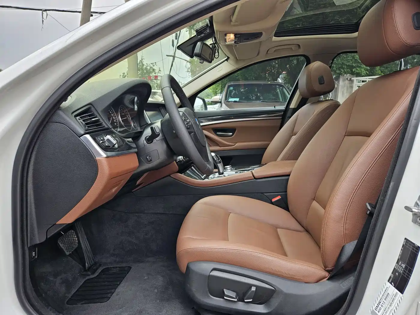 BMW 5 Series 2014 520Li Elegance фото 7