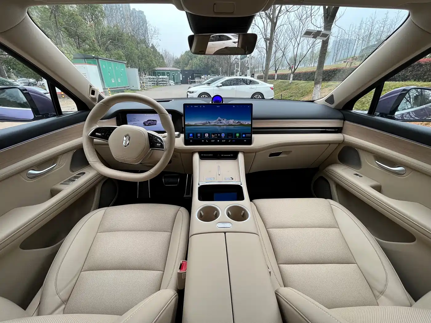 AITO Wenjie AITO M5 2025 Extended Range Ultra AWD фото 13