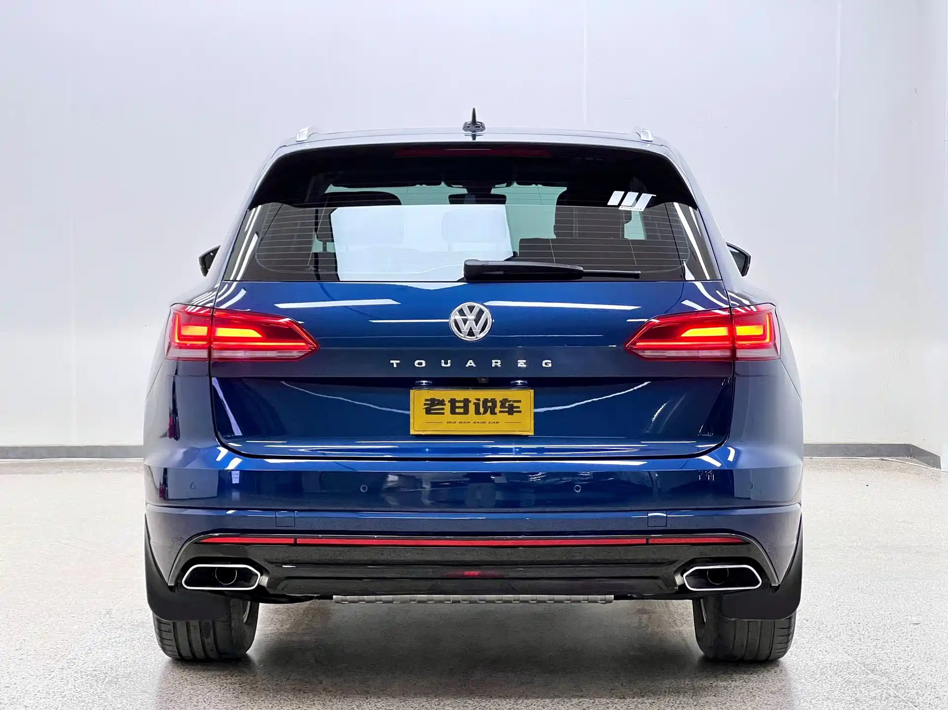 Фото 7 - Volkswagen Touareg