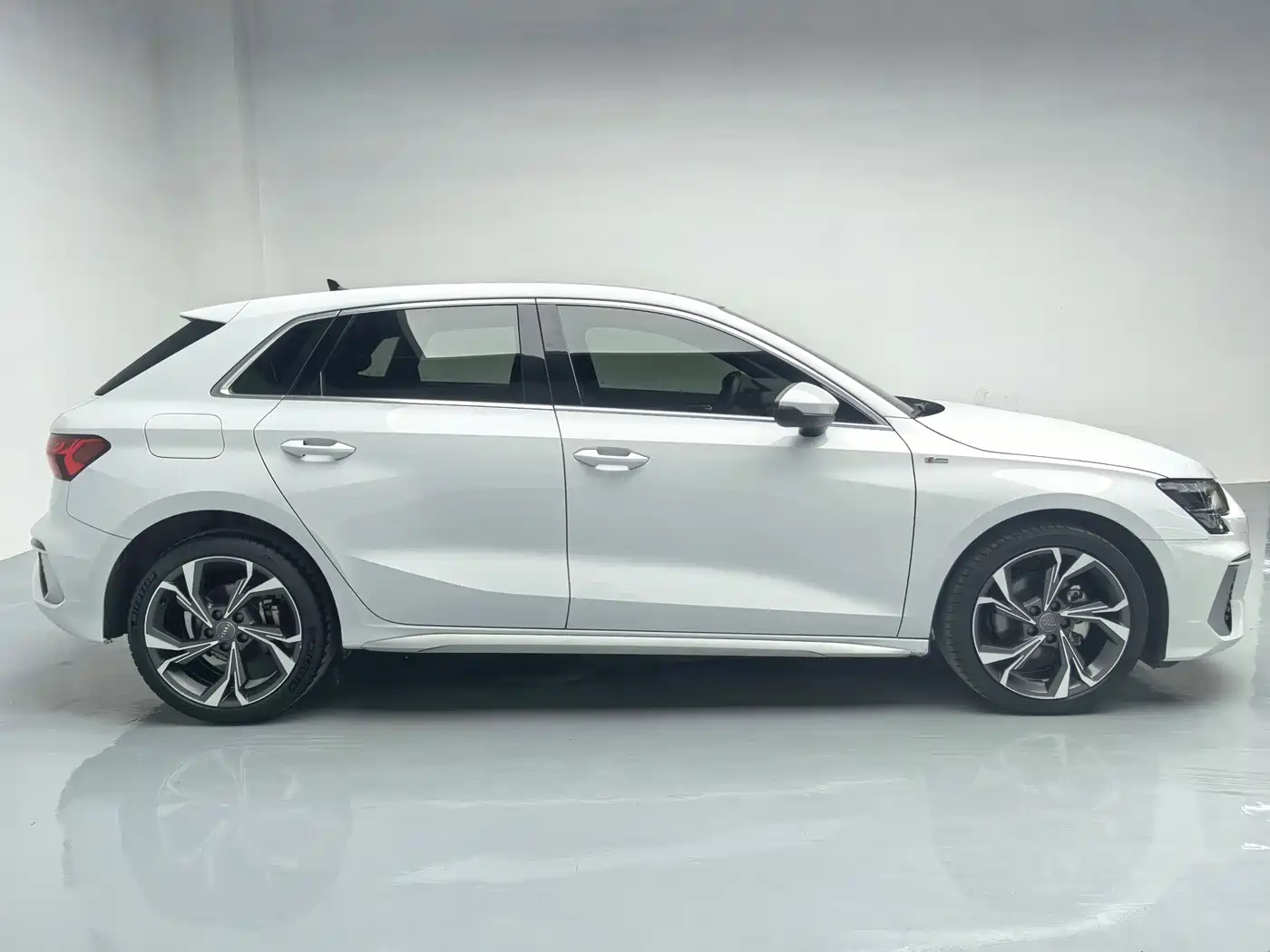 Audi A3 2021 Sportback 35 TFSI Luxury Sport фото 14