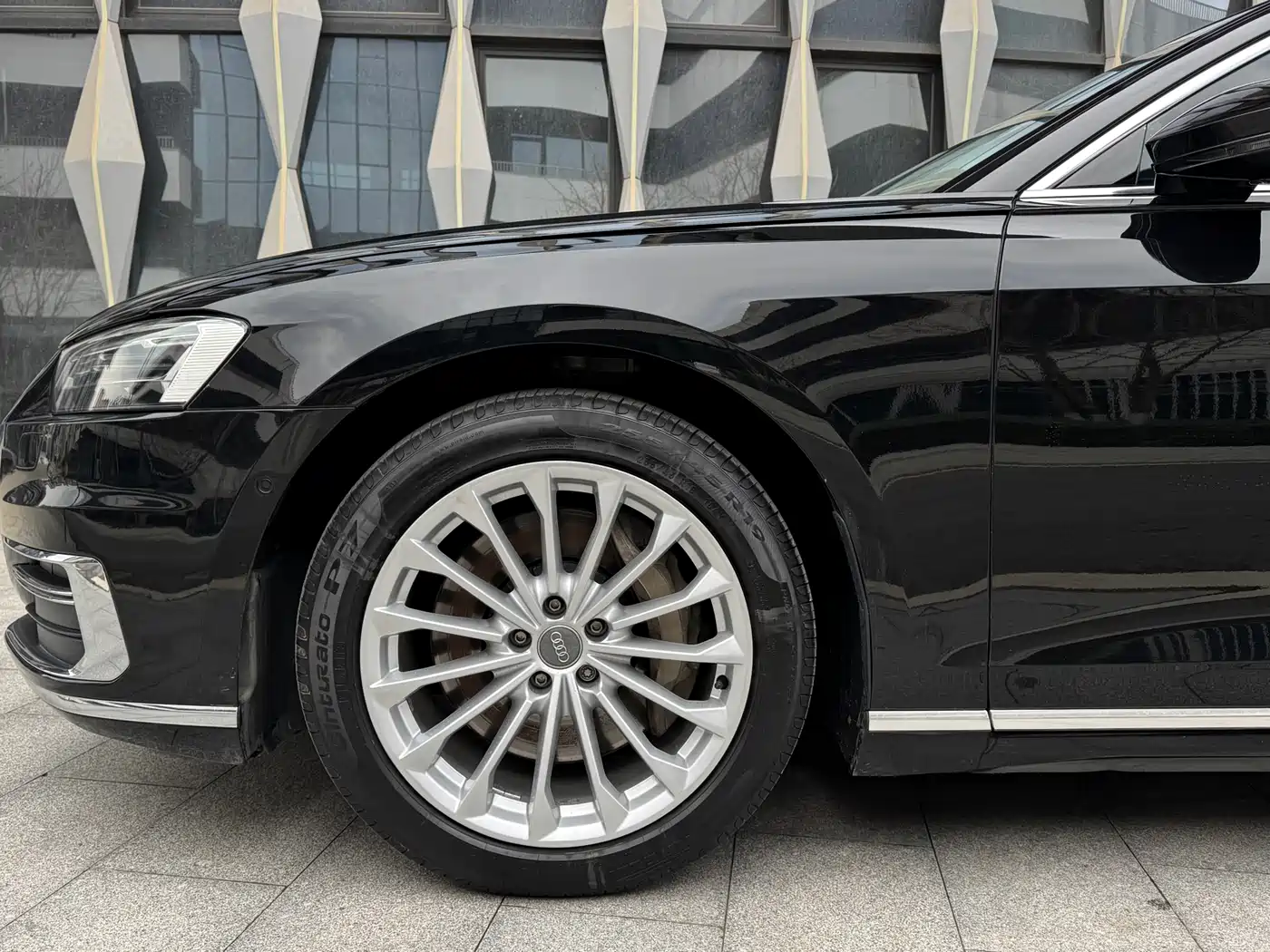 Audi A8 2018 A8L 55 TFSI quattro Launch Elite фото 4