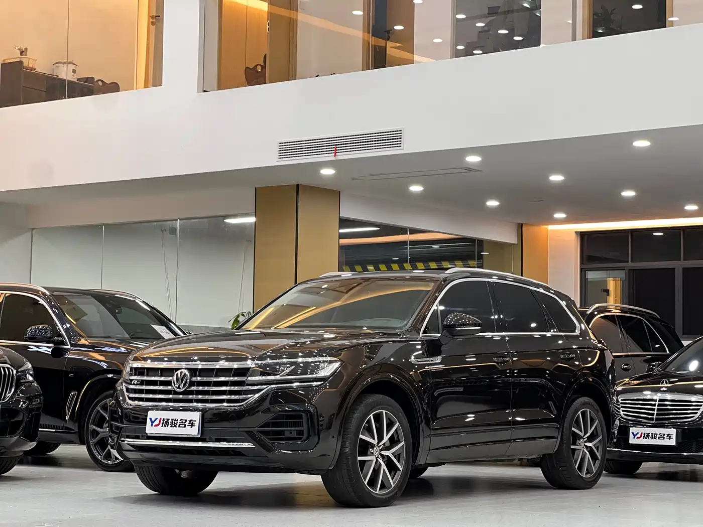 Volkswagen Touareg 2019 3.0TSI Sharp Edge Edition China V