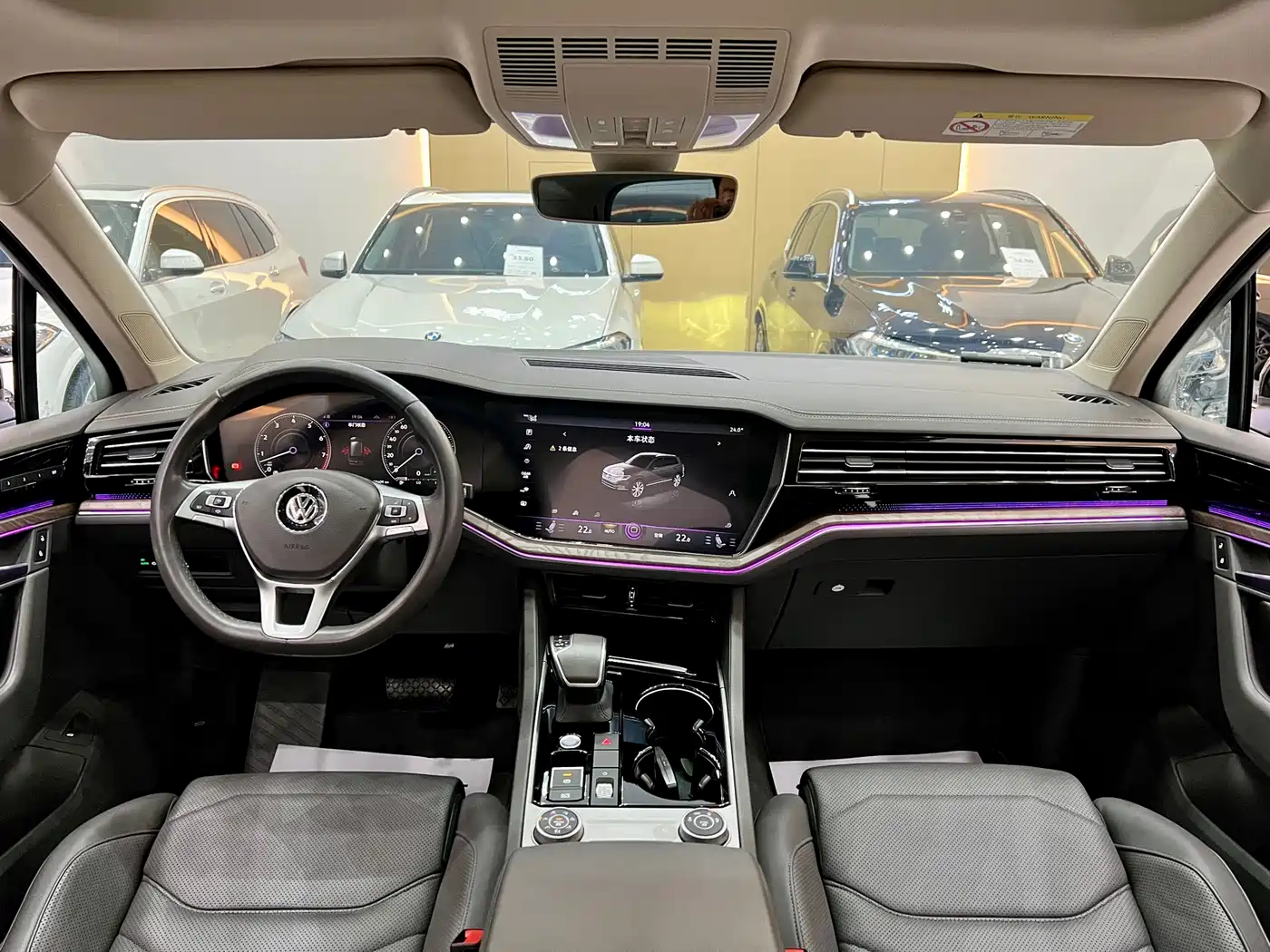 Volkswagen Touareg 2019 3.0TSI Sharp Edge Edition China V фото 8