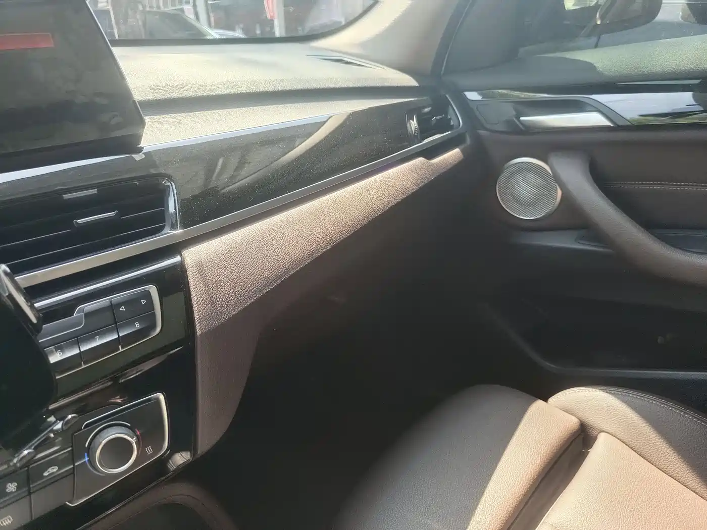 BMW X1 2021 Facelift sDrive20Li Fashion фото 14