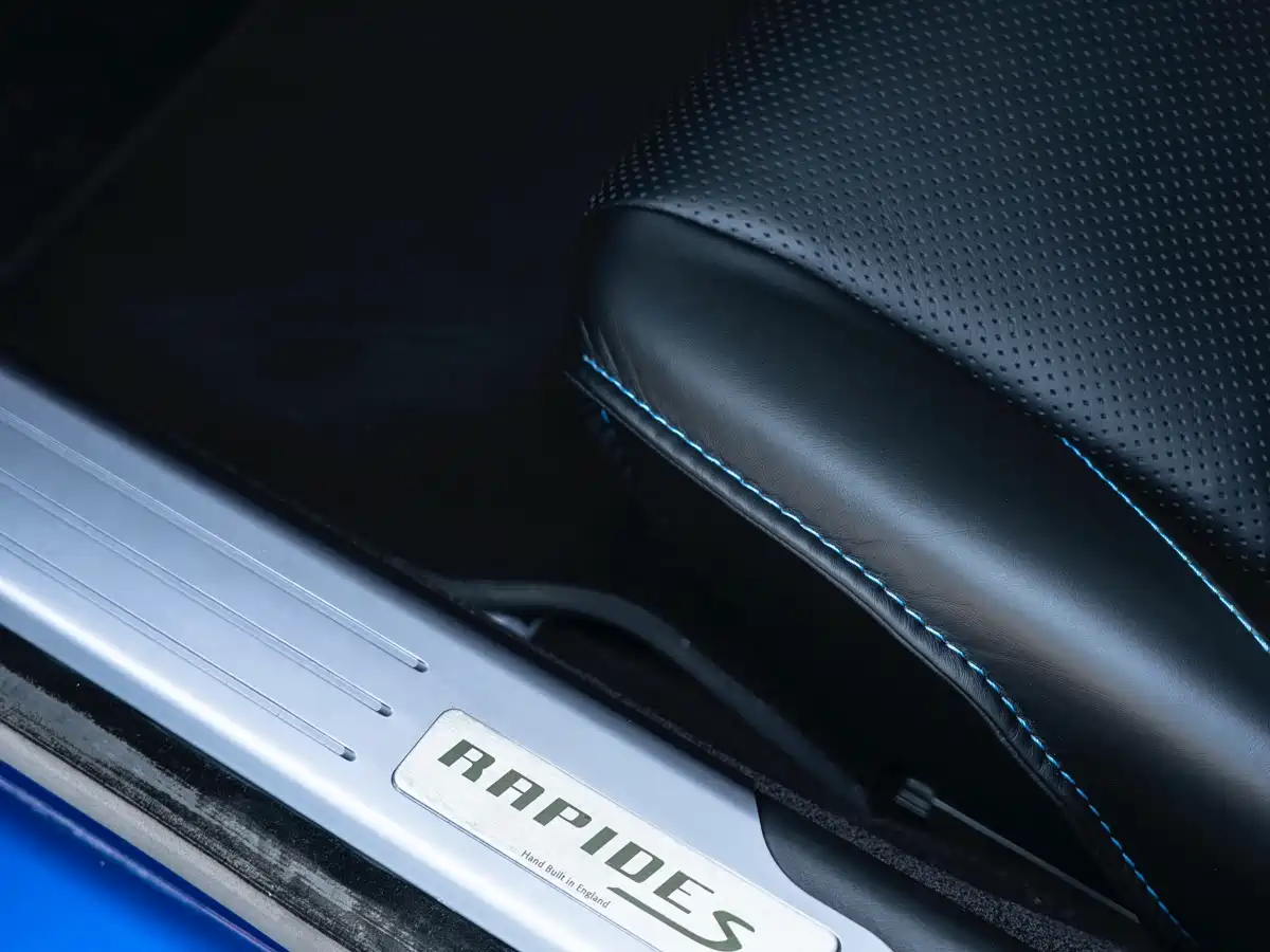 Aston Martin Rapide 2016 6.0L S фото 8