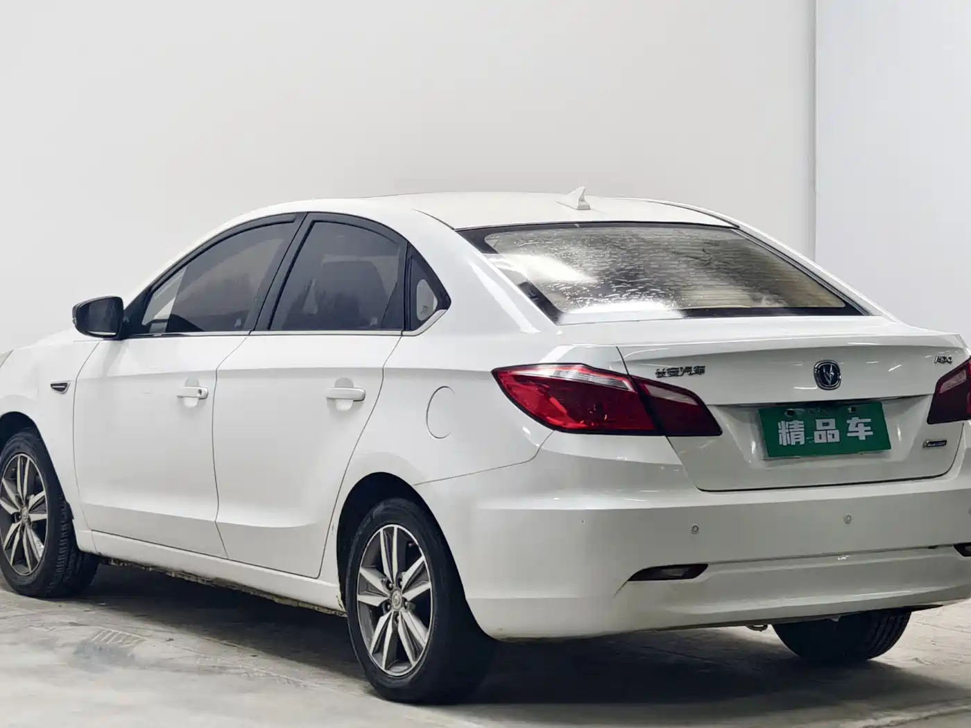 Changan Eado 2016 2015 1.6L Manual Luxury China V