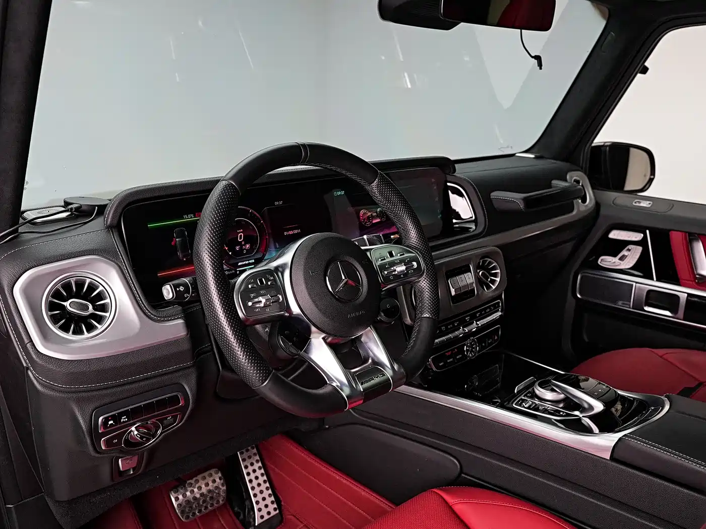 Mercedes-Benz G-Class AMG 2023 AMG G 63 фото 8