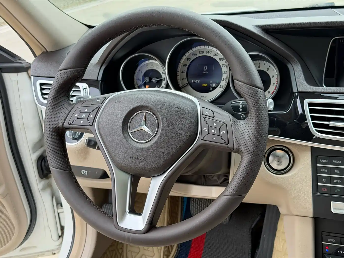 Mercedes-Benz E-Class 2015 Facelift E 260 L Sport фото 13