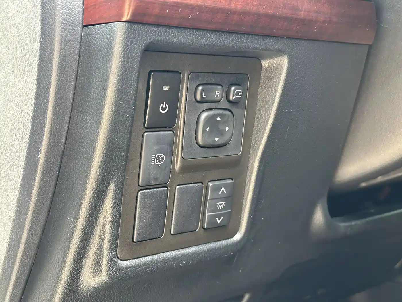 Toyota Prado 2016 3.5L Auto TX-L фото 10