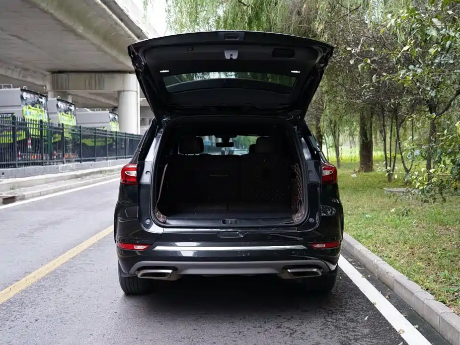 Photo 6 - Buick Enclave