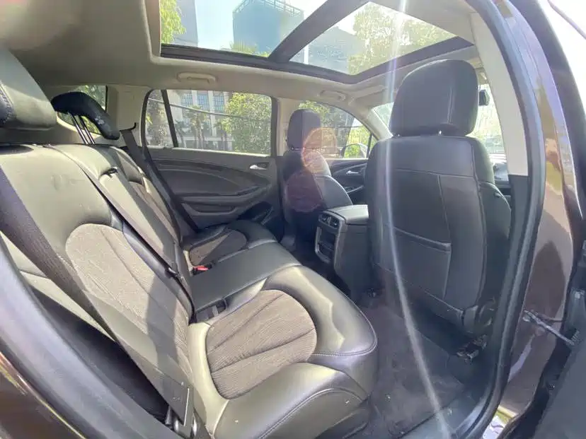 Buick Envision Plus 2020 20T FWD Leading фото 12