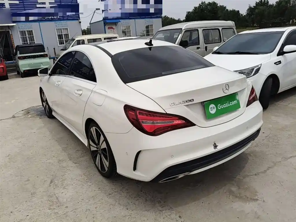 Mercedes-Benz CLA (Import) 2017 Facelift CLA 200 Style фото 5