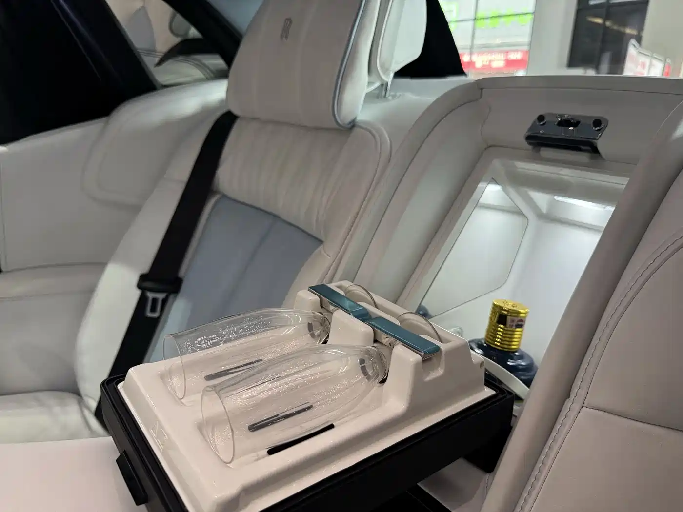 Rolls-Royce Phantom 2021 2018 6.7T Long Wheelbase Version