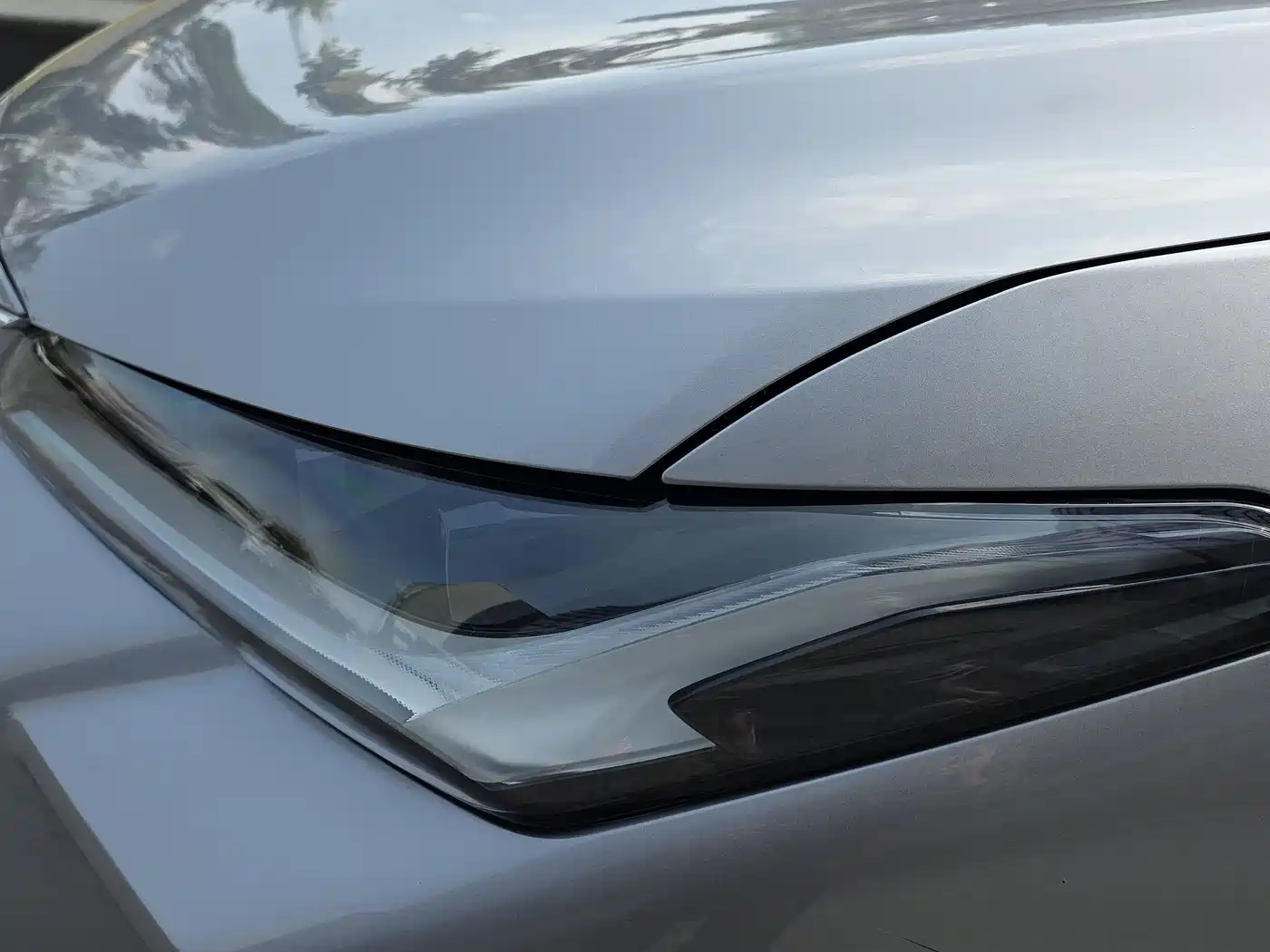Toyota Avalon 2022 2.5L Luxury Edition фото 12