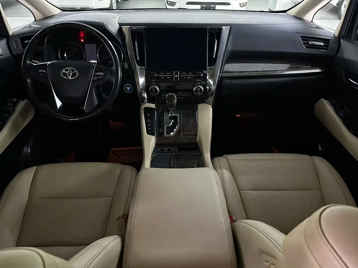 Toyota Alphard 2021 Hybrid 2.5L Premium фото 6