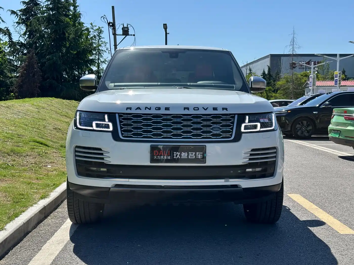 Land Rover Range Rover 2015 3.0 SC V6 Vogue SE Genesis Extended Edition фото 2
